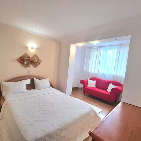 Stefan Cel Mare Apartment Chisinau Bagian luar foto
